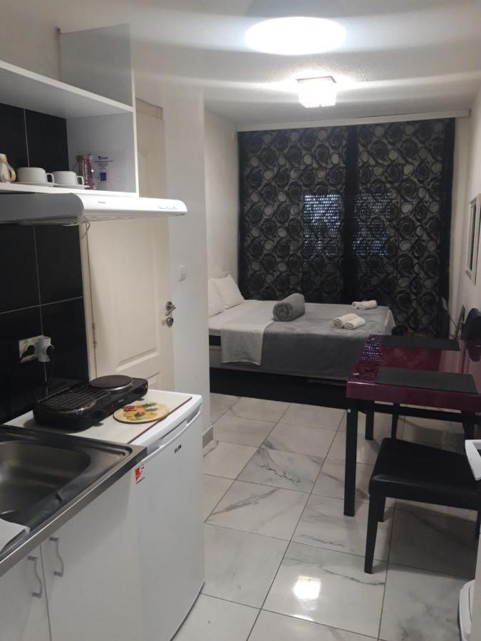 Lilishouse Prenociste Apartamento Belgrado Exterior foto